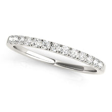 14k White Gold Timeless Diamond Wedding Ring (1/5 cttw)