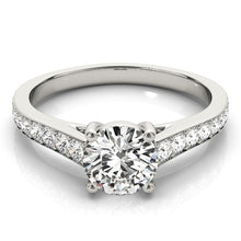 14k White Gold Graduated Single Row Diamond Engagement Ring (1 1/3 cttw)